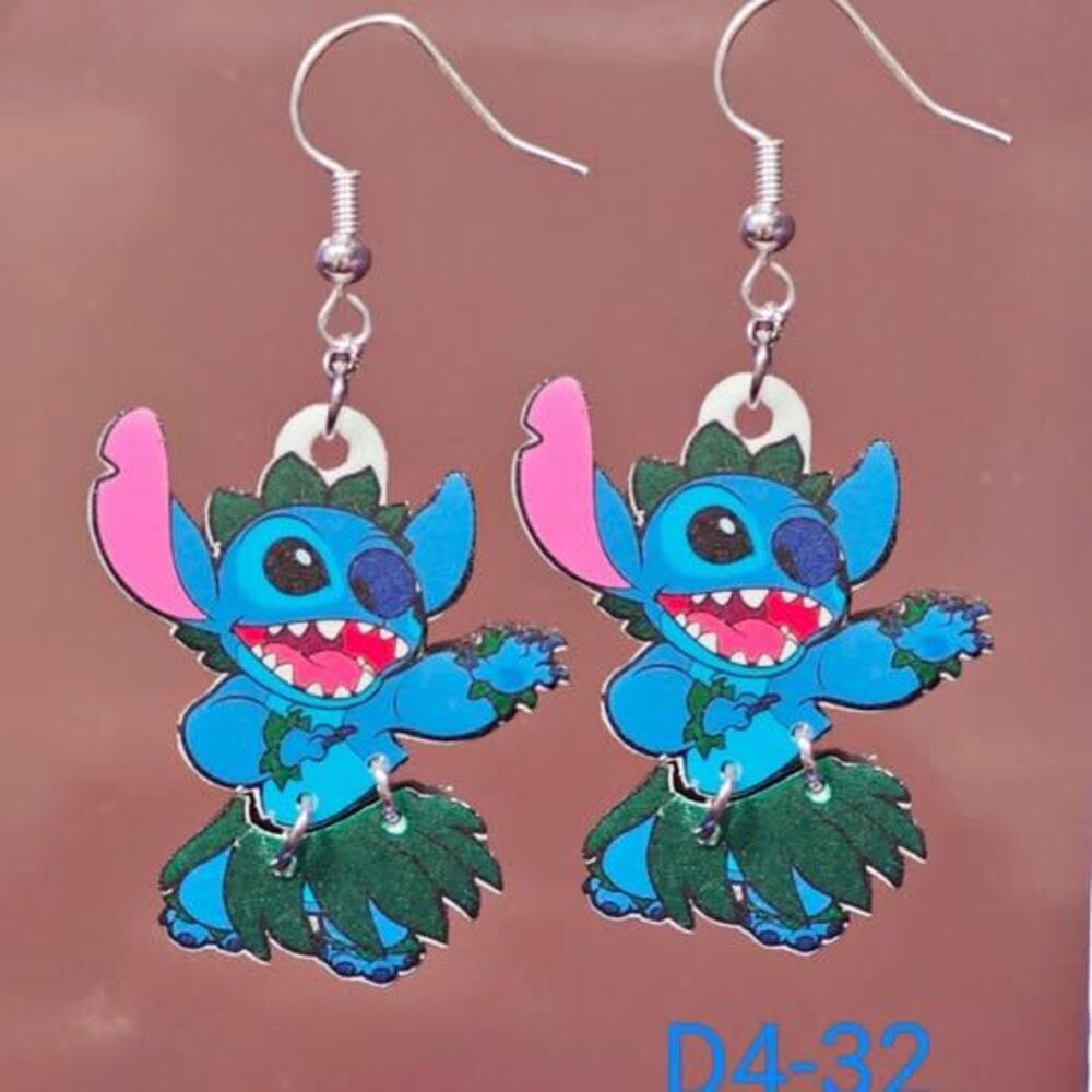 Hula Dancing Stitch Earrings-Wires-Gold